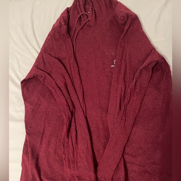 Vineyard vines red pullover - Picture 2 of 3